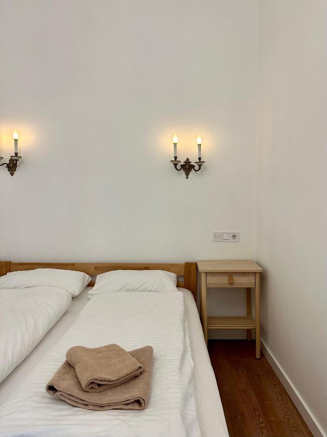 Apartments Galicia Lviv Exterior photo